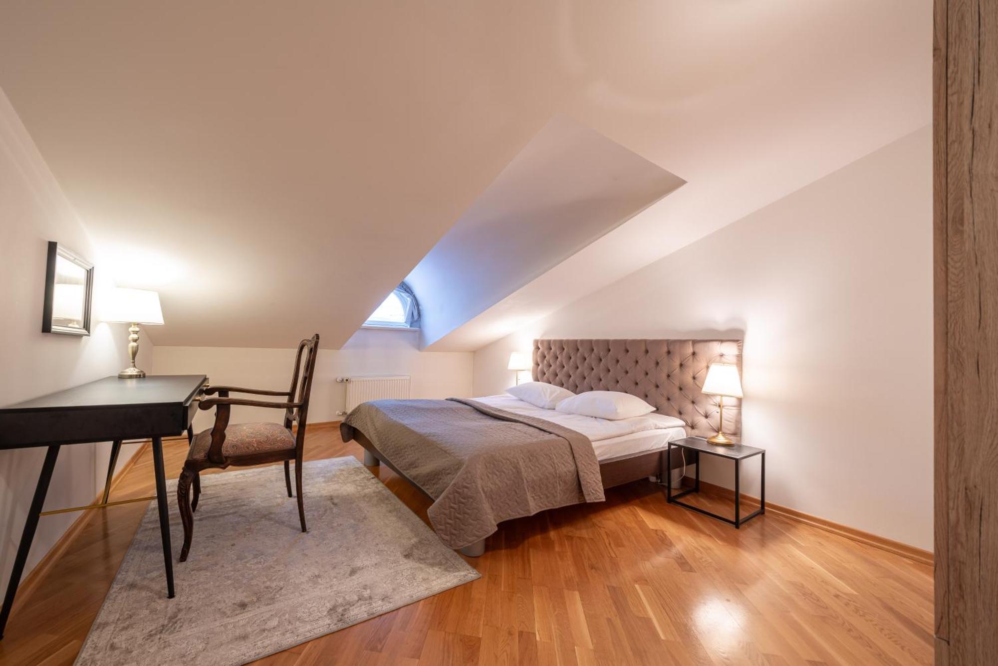 Old Town - Demini Apartment Tallinn Eksteriør bilde